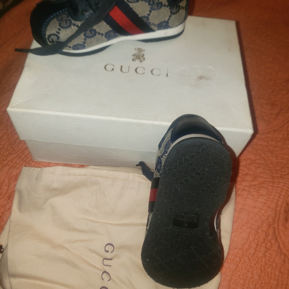 Kids shoes